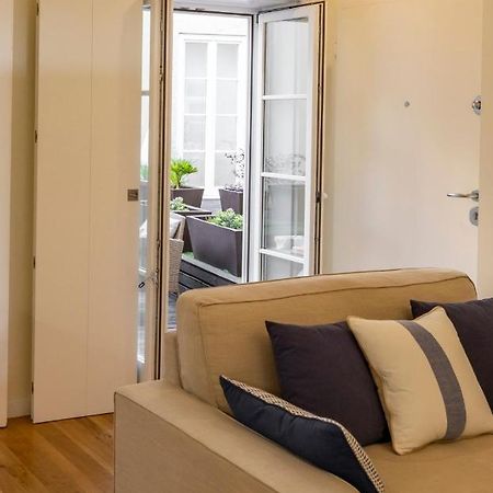 Bright Studio With Terrace Porto Exterior photo